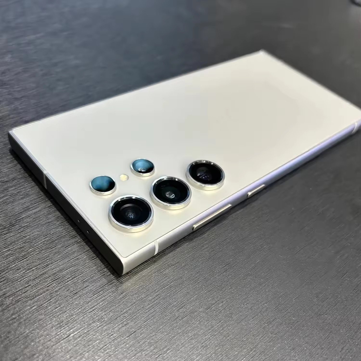 Sumsun's new S25 Ultra 7.3-inch full screen 16+512GB Android 14 smartphone S25 Ultra 5G facial recognition unlocks Android phone